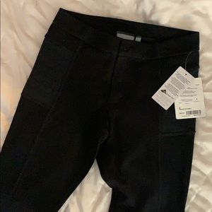 Athleta trailsetter poblk in black
